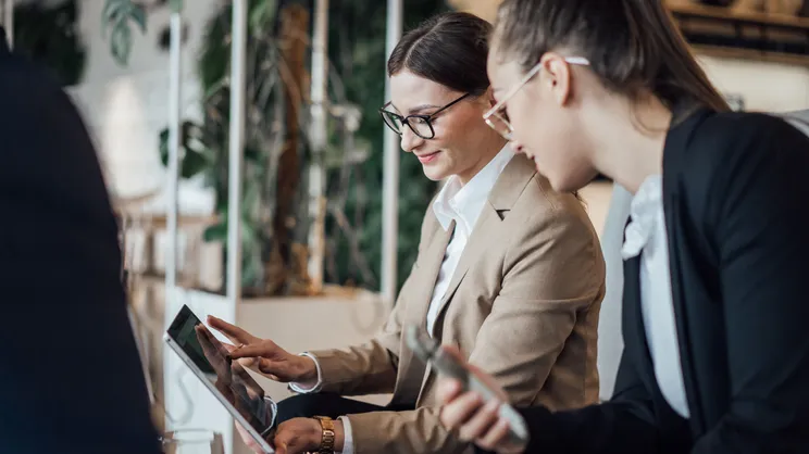 Salary review: 11 problems you can solve with compensation software