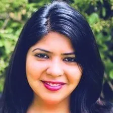 ef122fc950364d0ee2a2768d9a429e09_rekha_gurnani_-_small.jpg